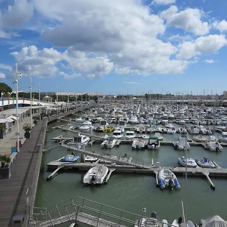 Hotel - Quartier Du Parc - Maison Typique De Bord De Avec Terrasse Royan